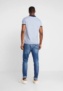 Pier One Poloshirt - Dark Blue 10 Pier One Poloshirt - Dark Blue -Modieuze Herenkleding 0e97c270bca44b1491f22d162693bbbd