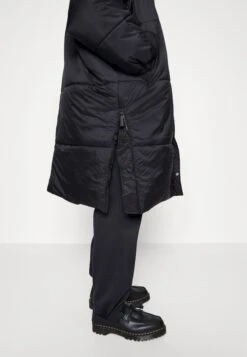 Zali Puffer Coat Unisex - Winterjas - Black 13 Zali Puffer Coat Unisex - Winterjas - Black -Modieuze Herenkleding 156a9a9389fa42559fa0c94c83240ea9