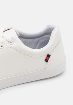 Pier One Unisex - Sneakers Laag - White -Modieuze Herenkleding 1e08045fec014ab382da64da74b462a7