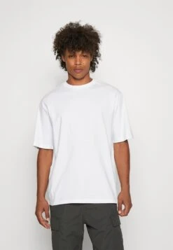 YOURTURN 3Pack Unisex - T-Shirt Basic - White/Dark Grey /Dark Brown 11 YOURTURN 3Pack Unisex - T-Shirt Basic - White/Dark Grey /Dark Brown -Modieuze Herenkleding 31b66253f15a4365a17eab3e217489b8