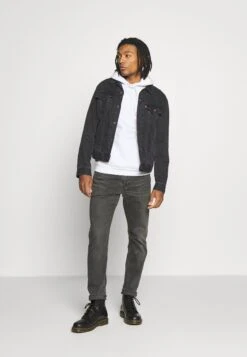 YOURTURN Hoodie - White -Modieuze Herenkleding 367f38ac59b04521a26b03cb513d4c7d