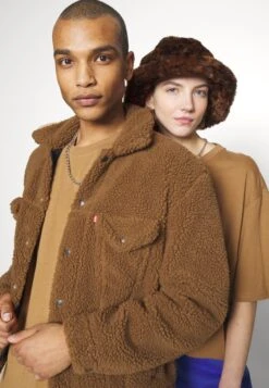 YOURTURN 3Pack Unisex - T-Shirt Basic - Light Green/Lilac/Light Brown -Modieuze Herenkleding 376c0de2411d41378982c38f7242bbaf