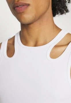 YOURTURN Unisex - Top - White -Modieuze Herenkleding 4481c7c0d47a4d83b26aed8753b9f6ab