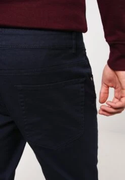 Pier One Broek - Dark Blue -Modieuze Herenkleding 4d84639e404a4ad287d720ef0ed6b2ba