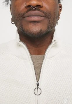 Pier One Vest - Off White -Modieuze Herenkleding 4ec364bc28aa4ee59f70e4c7a176fe21