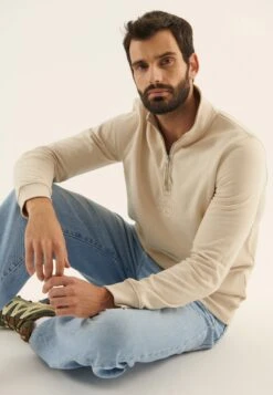 Pier One Sweater - Beige 9 Pier One Sweater - Beige -Modieuze Herenkleding 530b49818dab4992a266c680f2528538