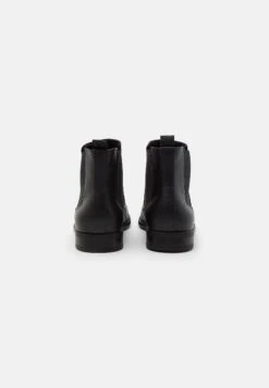 Pier One Korte Laarzen - Black -Modieuze Herenkleding 56b77611803544ab85b0cf890024a169