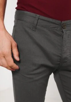 Pier One Chino - Dark Grey 11 Pier One Chino - Dark Grey -Modieuze Herenkleding 57afc5e7d2fb4fccb50811bdf725c68c