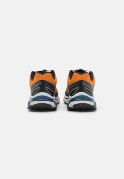 Salomon Xt-6 Gtx Unisex - Sneakers Laag - Marmalade/Black/Navy Peony 10 Salomon Xt-6 Gtx Unisex - Sneakers Laag - Marmalade/Black/Navy Peony -Modieuze Herenkleding 631a0a5baaa6420a942392c1f3b17408