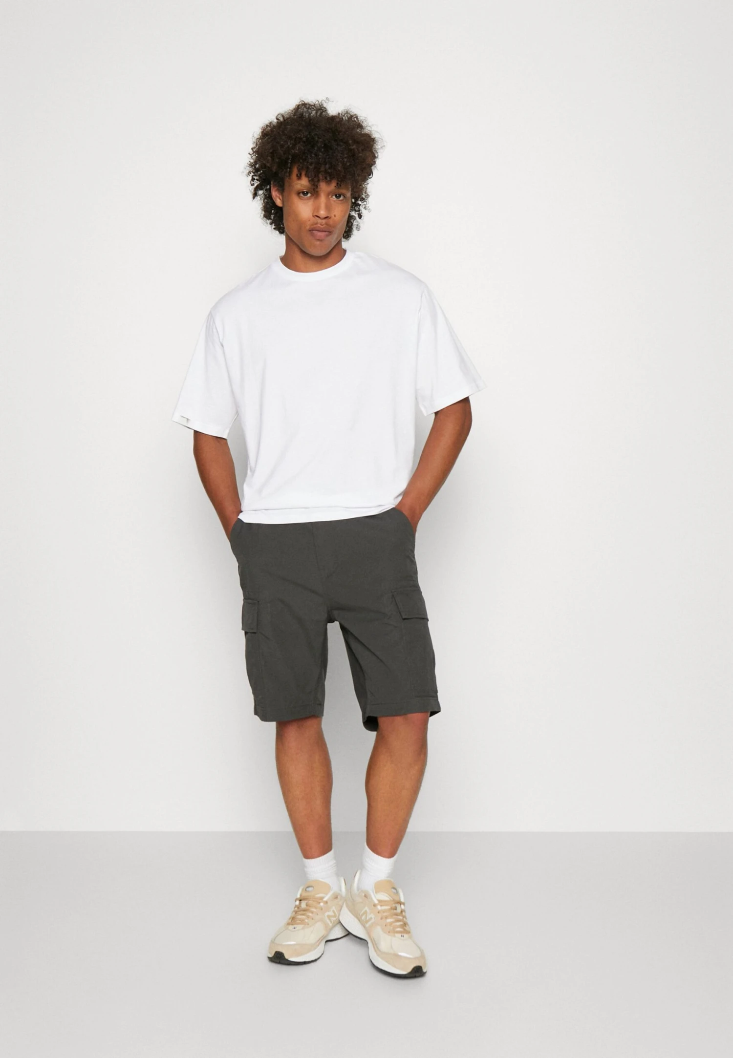 YOURTURN 3Pack Unisex - T-Shirt Basic - White/Dark Grey /Dark Brown 3 YOURTURN 3Pack Unisex - T-Shirt Basic - White/Dark Grey /Dark Brown