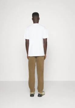 HUF Chips Tee - T-Shirt Print - White 9 HUF Chips Tee - T-Shirt Print - White -Modieuze Herenkleding 8f9f91ee285d4760be1c735f9f55acb0