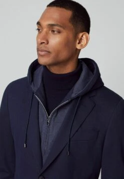 Hackett London Sports W Hooded Bib - Blazer - Navy Blue -Modieuze Herenkleding 91a30cf6ce8047fe85f7d306db770724