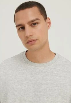 YOURTURN Unisex 2 Pack - Sweater - Black/Mottled Light Grey -Modieuze Herenkleding 9ae95ef49a91476b8f5f5feedd5b763e