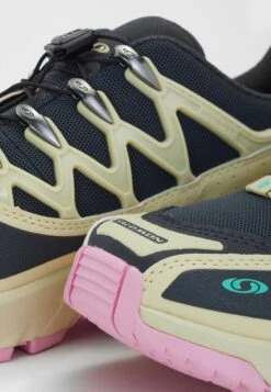 Salomon Acs + Unisex - Sneakers Laag - Ebony/Moss/Biscay Green -Modieuze Herenkleding ab864f5042ac4e0bb05a8223fa06ff6b