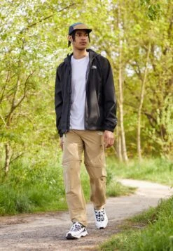 The North Face Quest Jacket Hero- Outdoorjas - Black -Modieuze Herenkleding ac725a975e2b4b68aba6627f8e13d49c