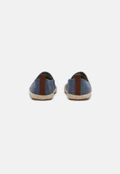 Pier One Rena Espadrille Unisex - Espadrilles - Blue -Modieuze Herenkleding c59a3b2dc1ad4928b1cd0b14e0ba2e6e