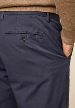 Hackett London Super Lw - Chino - Navy Blazer -Modieuze Herenkleding cfef8cfd75864b1b88e92bd6eb5e18a2