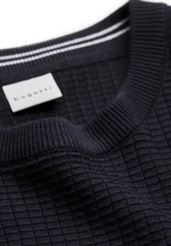 Bugatti Cotton - Trui - Marine -Modieuze Herenkleding d6a001a9702c4d8885b534aee6cadcc1