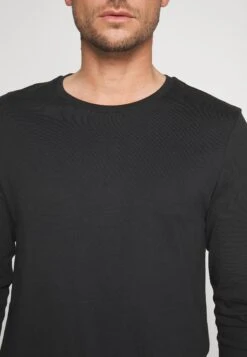 Pier One 2 Pack - Longsleeve - White/Black -Modieuze Herenkleding f0a28af1295b4a3493b2067c515db83b