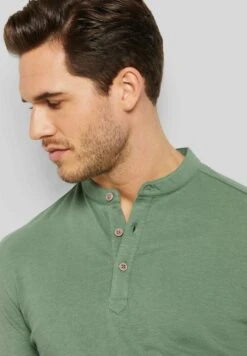 Bugatti Modern Fit - Poloshirt - Moos -Modieuze Herenkleding fbdab8dfb5b14ce0933a26713256087f