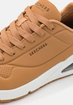 Uno - Sneakers Laag - Tan -Modieuze Herenkleding fc0a55d1ac124b6d97e85dbc9b374c1f